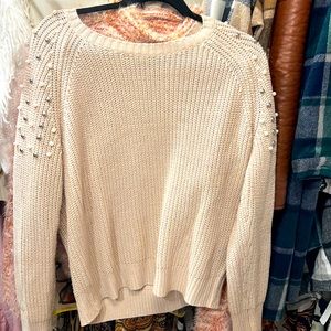 Size large pearl sweater